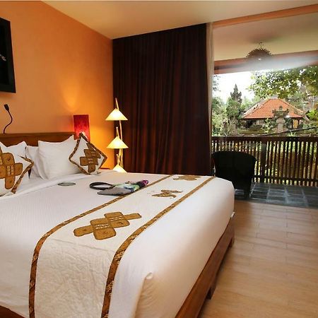 Petit Hotel Bali Убуд Экстерьер фото